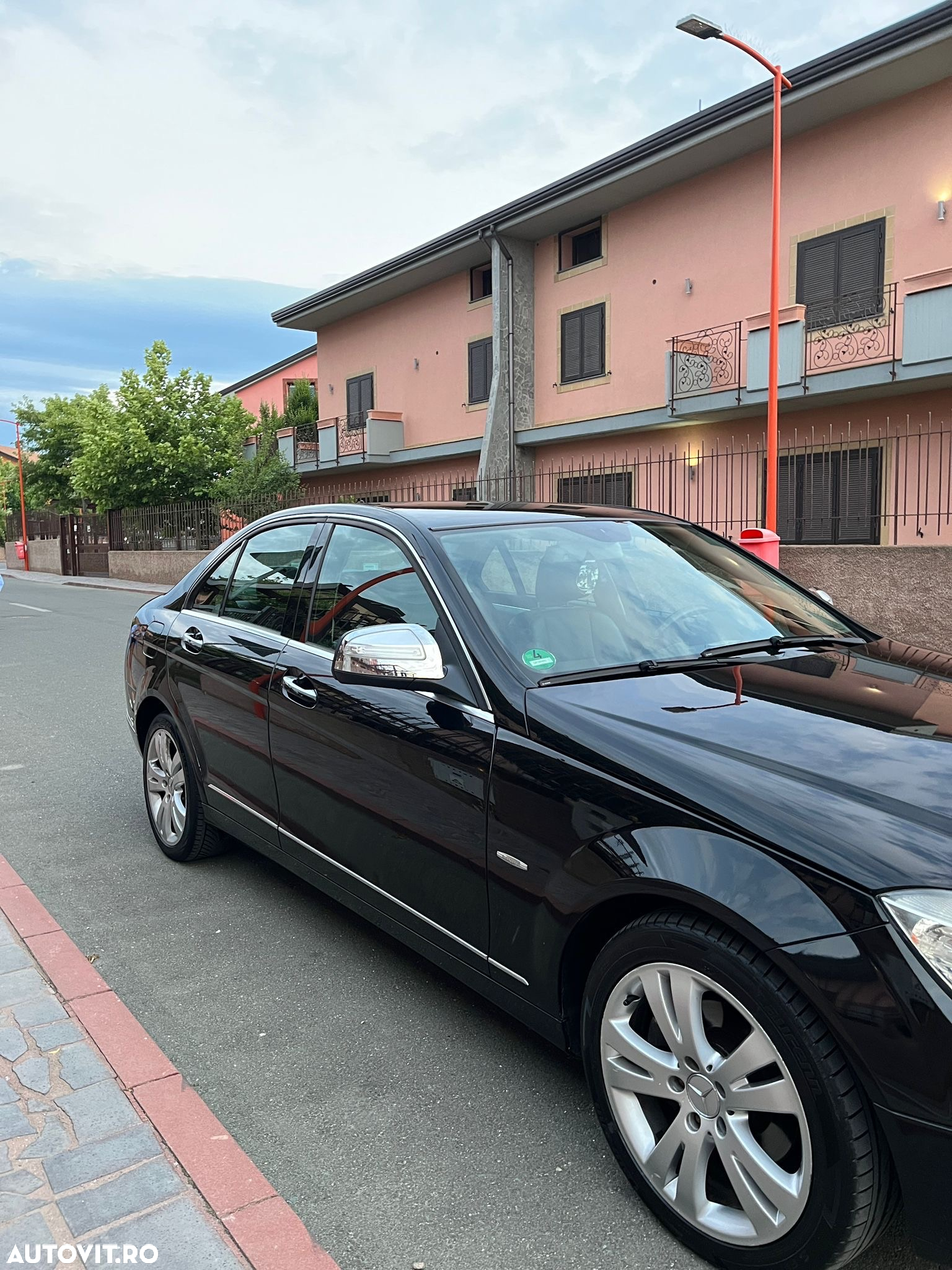 Mercedes-Benz C - 4