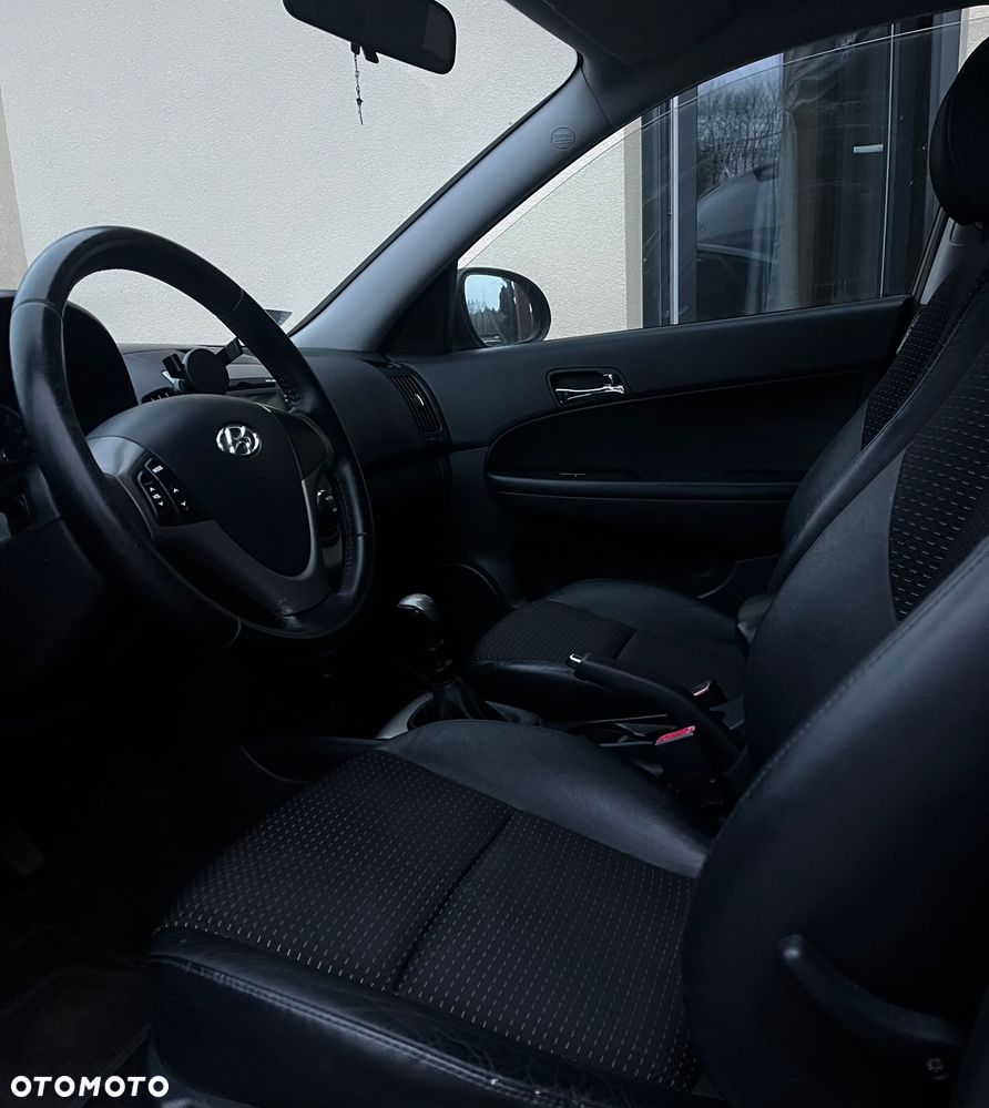 Hyundai i30 1.6 CRDi Classic - 7