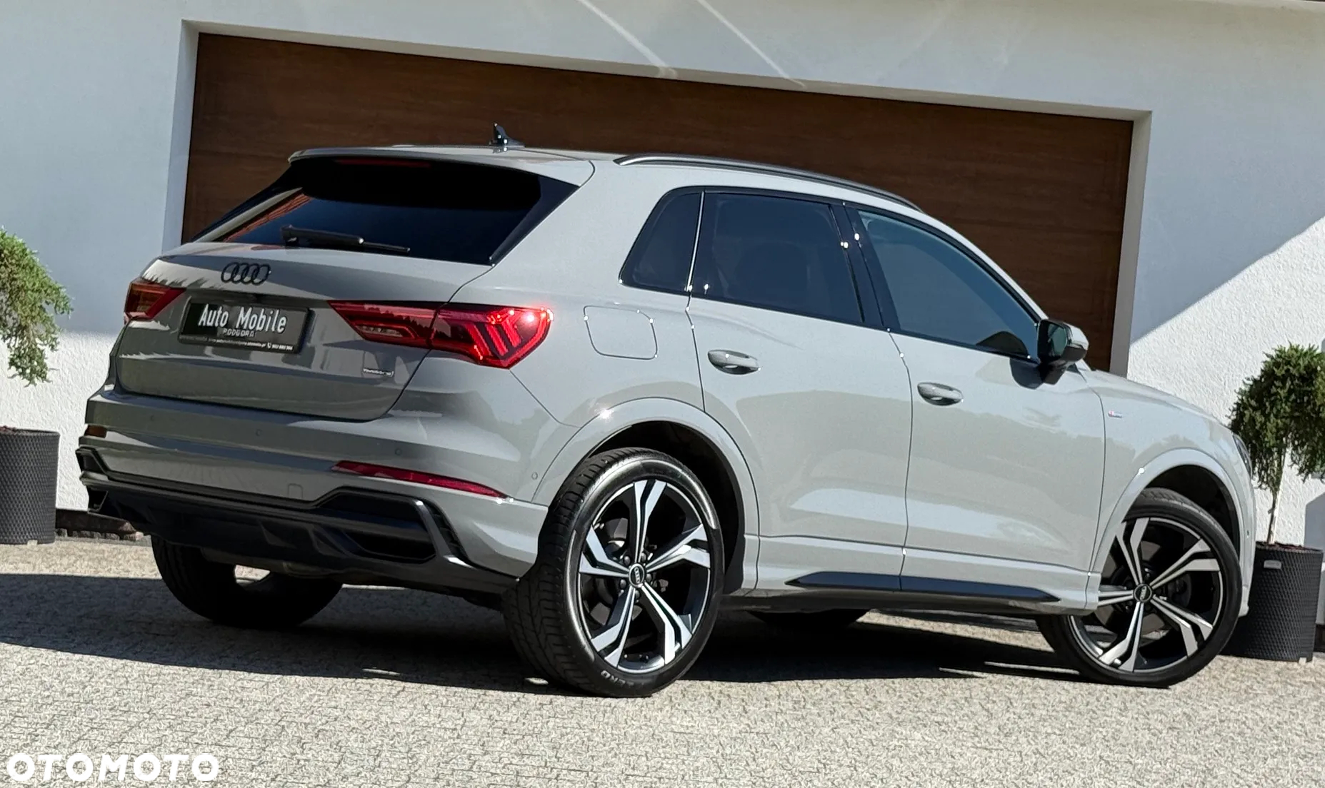 Audi Q3 40 TDI quattro S tronic S line - 3