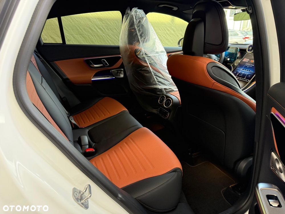 Mercedes-Benz GLC 300 d mHEV 4-Matic AMG Line - 13
