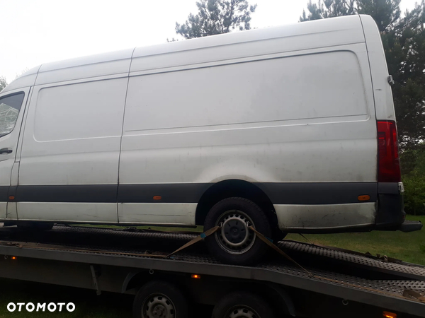 MERCEDES SPRINTER 907 MAX  2.2 CDI WAŁ NAPĘDOWY
