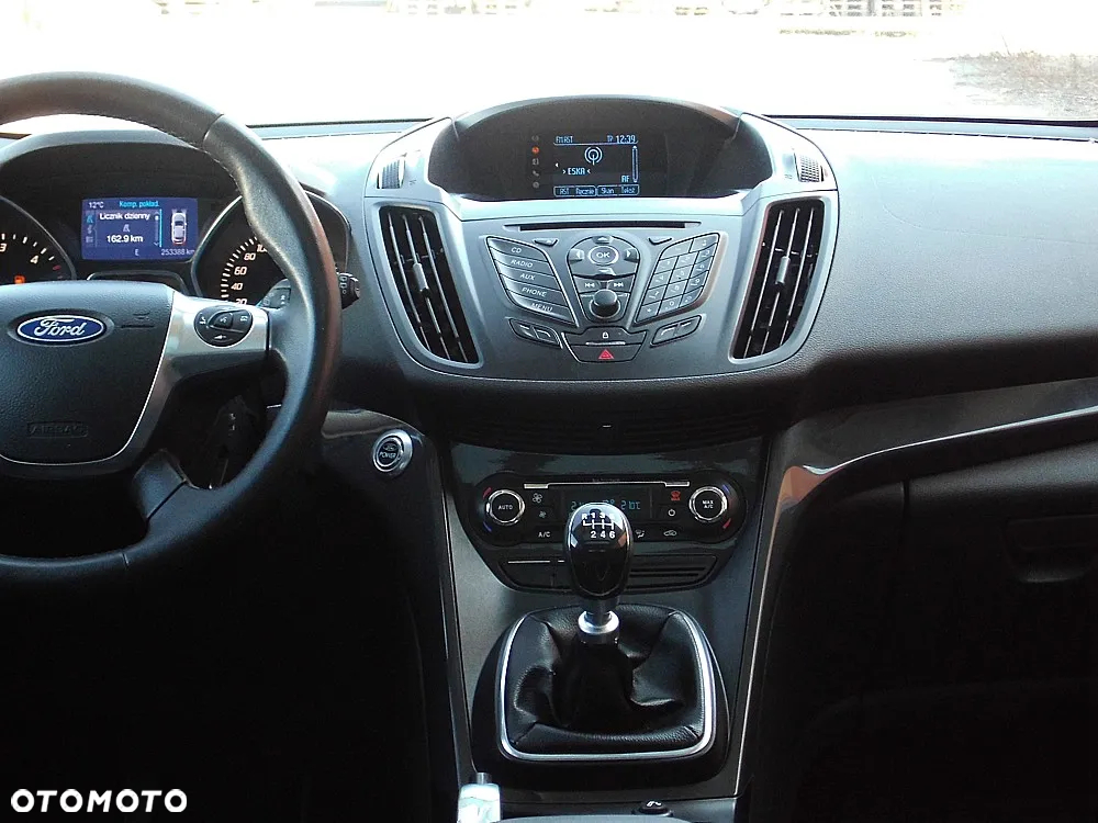 Ford Kuga 2.0 TDCi 4WD Titanium - 10