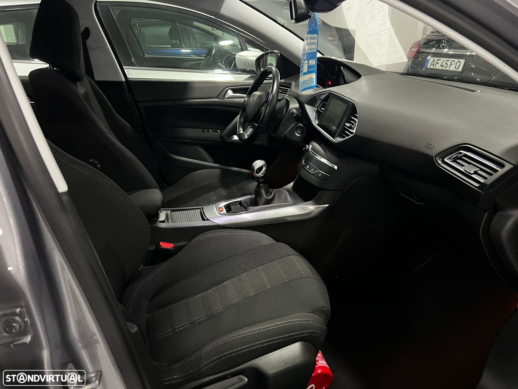 Peugeot 308 SW - 32