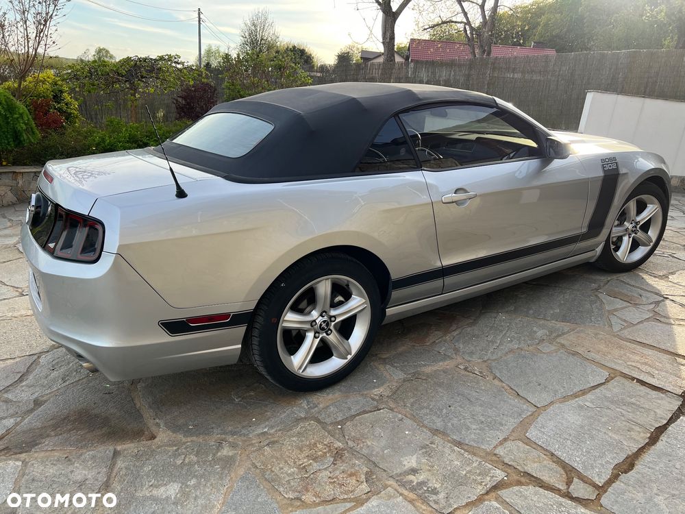 Ford Mustang 3.7 V6 - 15