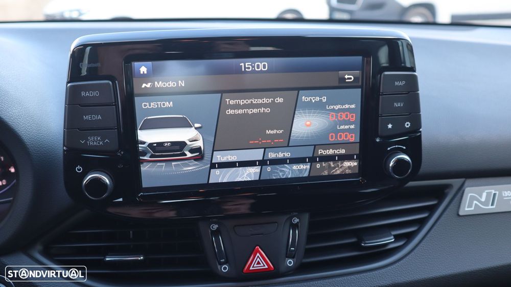 Hyundai i30 N 2.0 T-GDi Performance Pack - 26