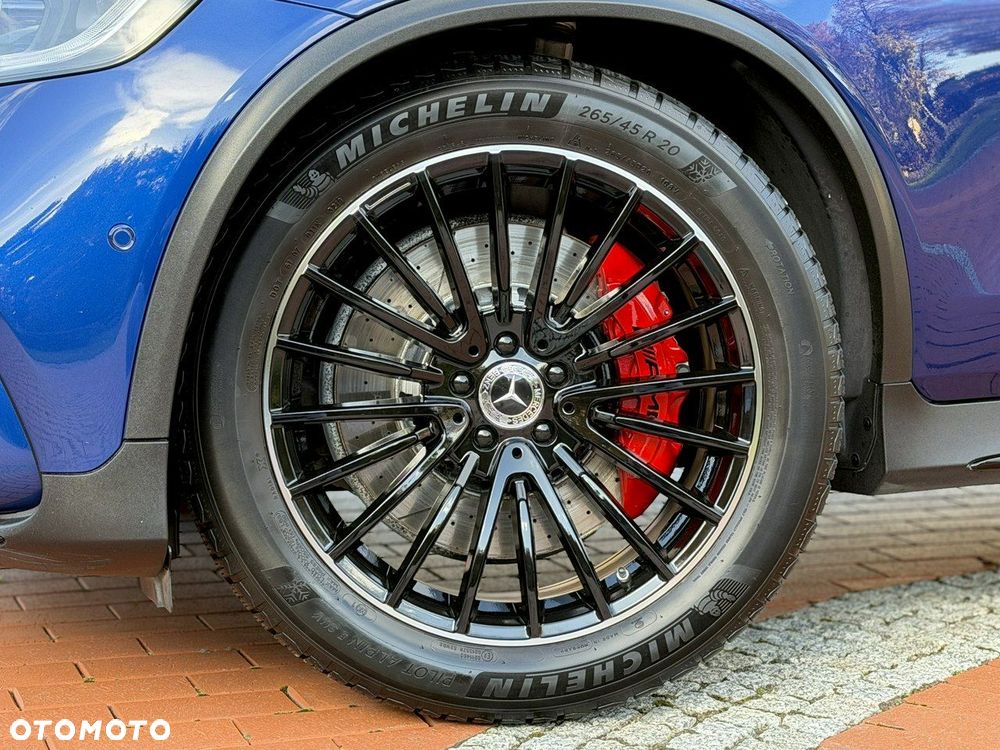 Mercedes-Benz GLC - 7