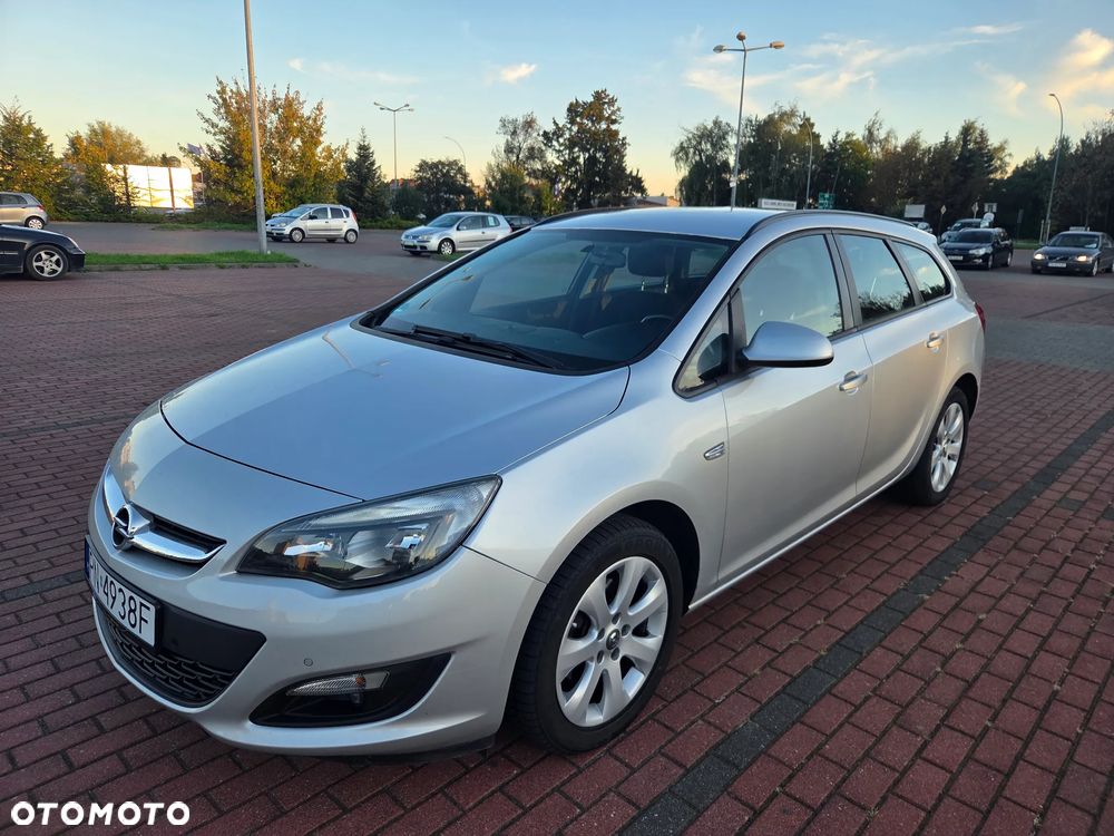 Opel Astra - 1
