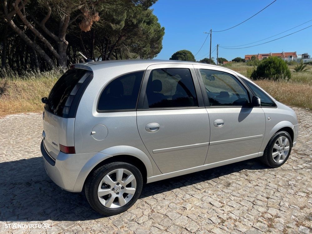 Opel Meriva 1.3 CDTI Cosmo - 4