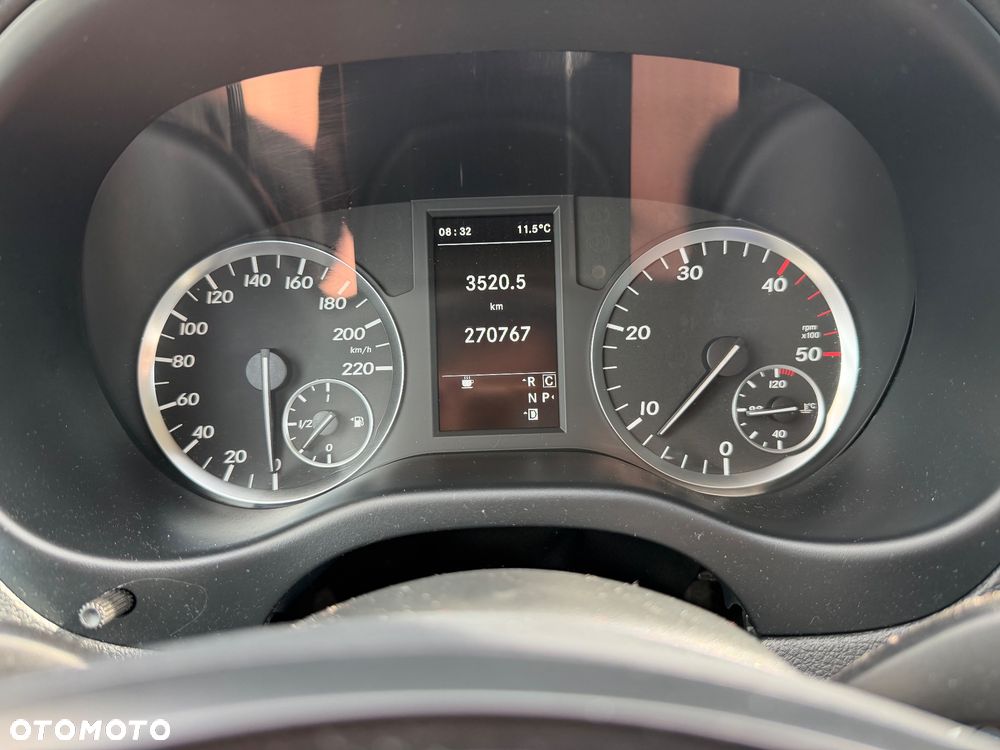 Mercedes-Benz vito - 12
