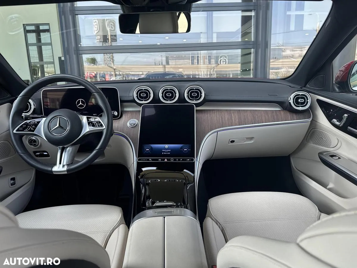 Mercedes-Benz C 300 4Matic 9G-TRONIC - 12
