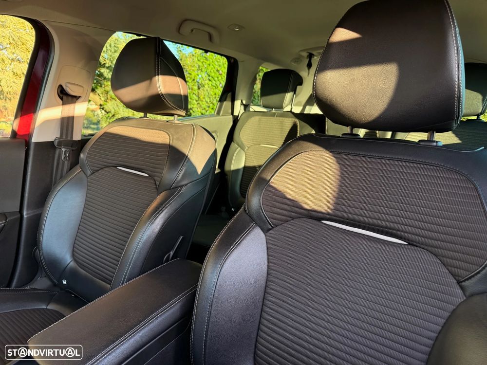 Renault Grand Scénic ENERGY dCi 110 EDC INTENS - 11