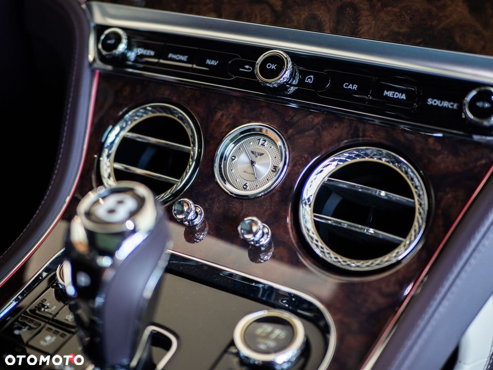 Bentley Continental GT - 17