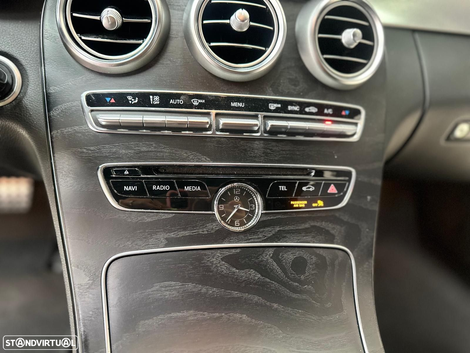 Mercedes-Benz C 250 d Coupe 9G-TRONIC AMG Line - 27