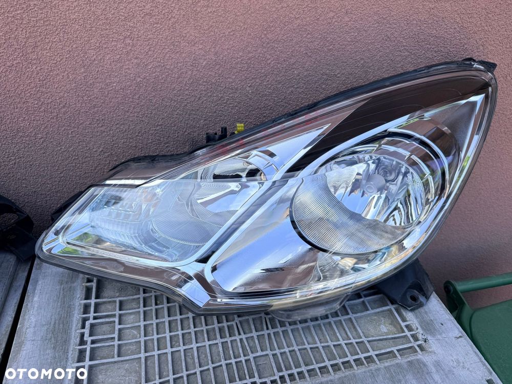 Lampa przednia CITROEN C3 II DS3 LIFT KOMPLET EUROPA VISTEON ŁADNE Z 1 AUTA - 3