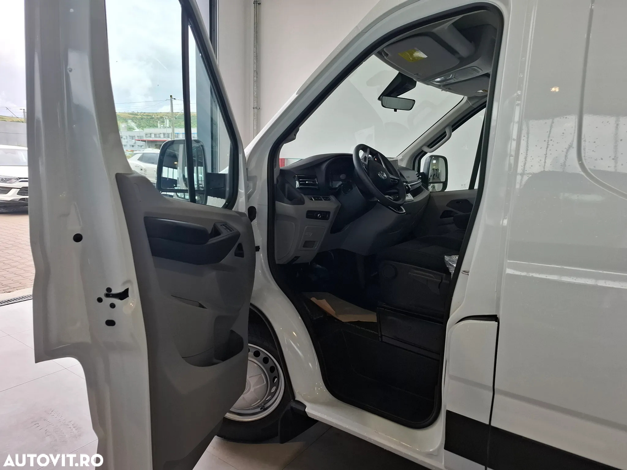 Maxus DELIVER 9 - 7