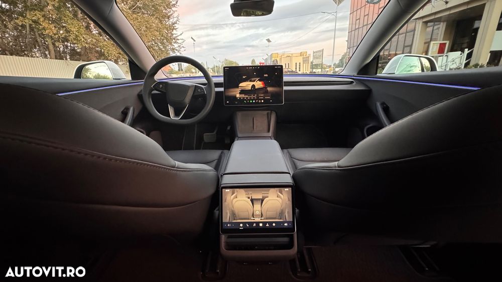 Tesla Model 3 Premium Langstreckenbatterie RWD - 12