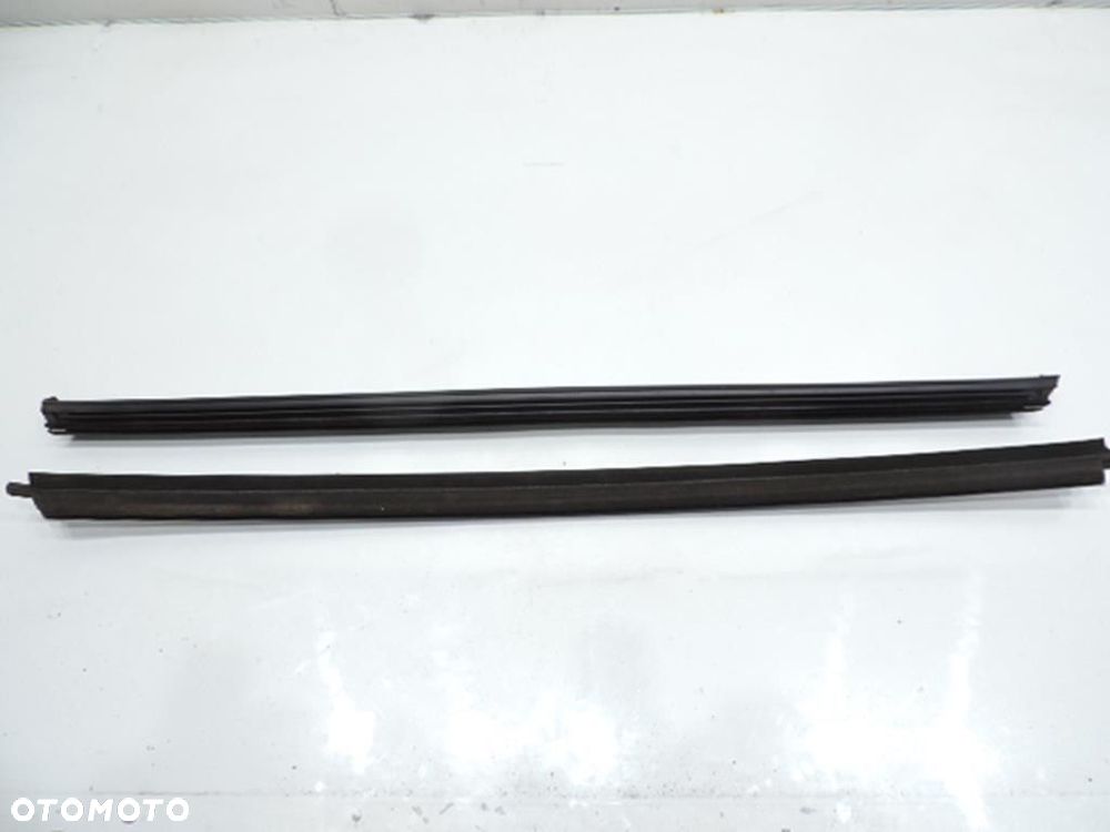 LISTWA ZGARNIAJĄCA LEWY TYŁ CITROEN XSARA PICASSO - 4