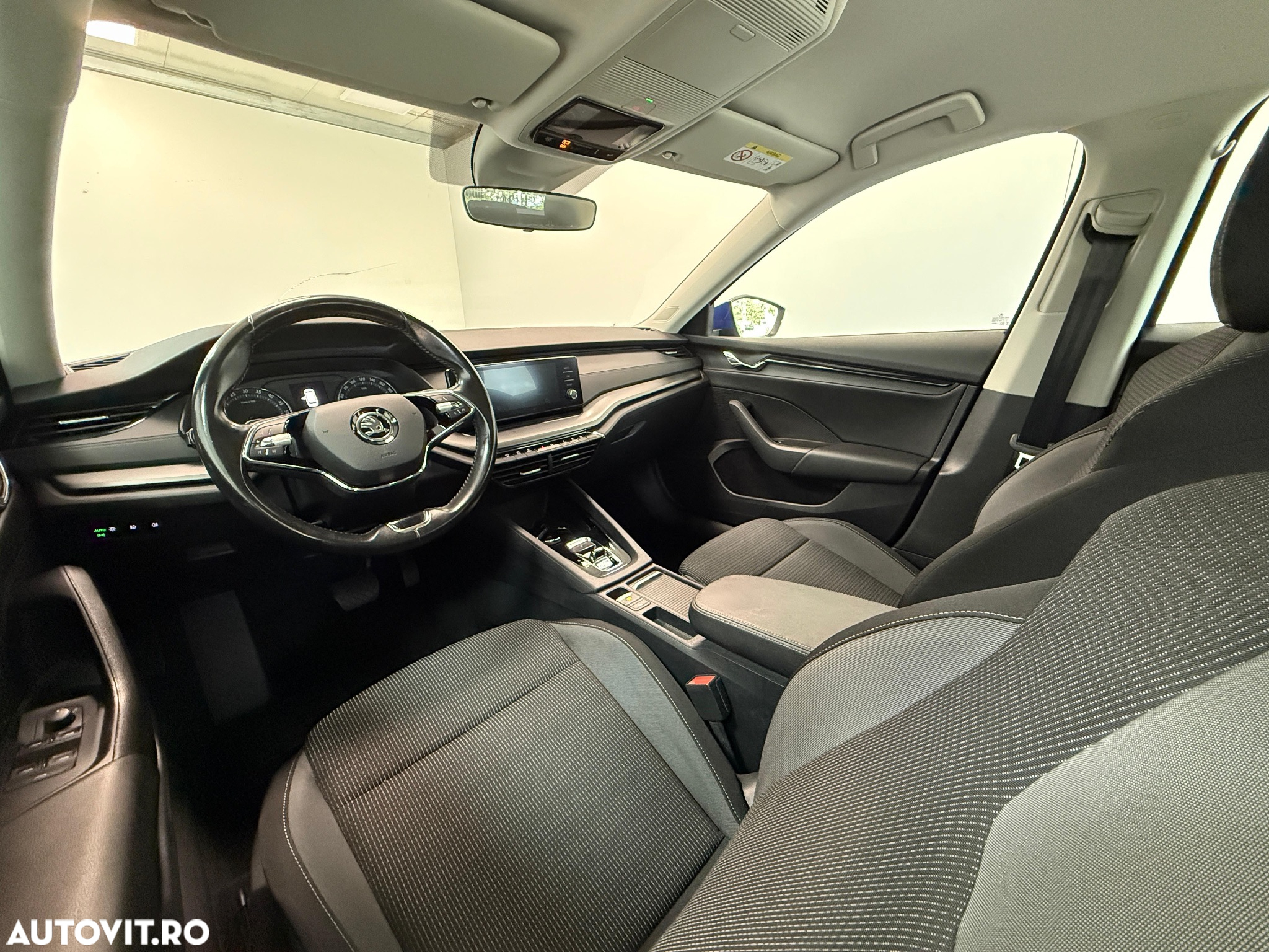 Skoda Octavia Combi Diesel 2.0 TDI DSG Ambition - 15