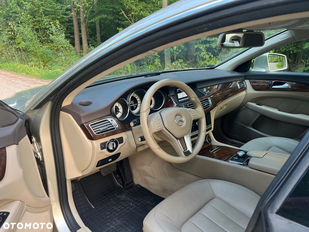 Mercedes-Benz CLS 350 CDI 4-Matic BlueEff - 5