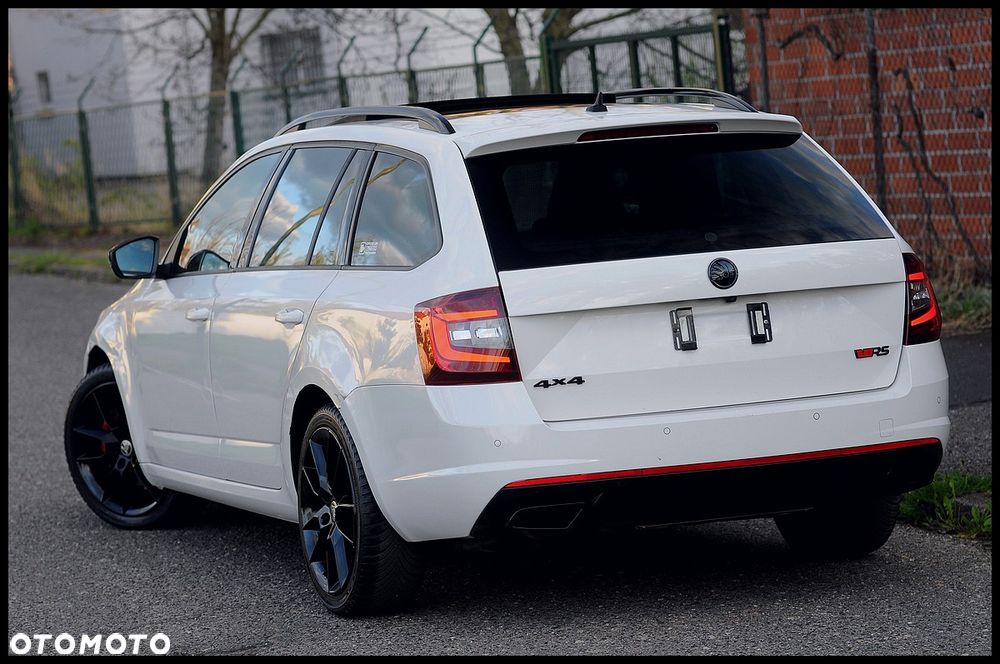 Skoda Octavia 2.0 TDI 4x4 DSG RS - 4