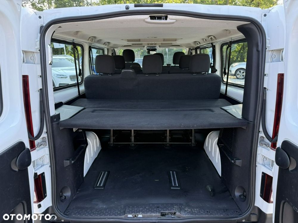 Renault Trafic - 14