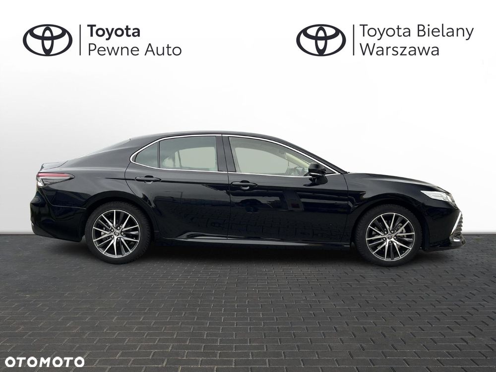 Toyota Camry 2.5 Hybrid Executive CVT - 6