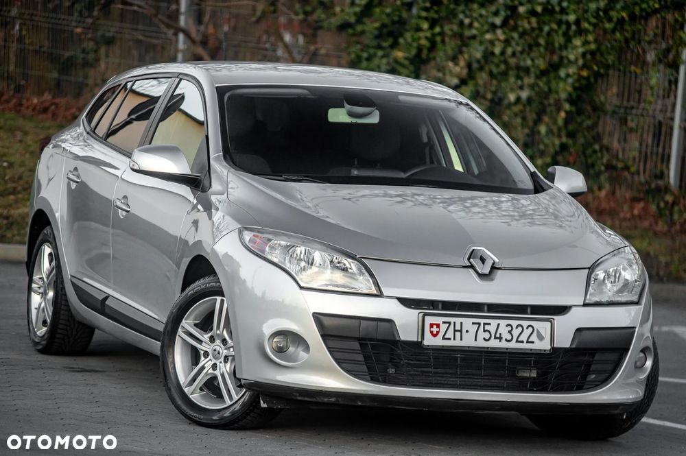 Renault Megane 2.0 140 CVT Dynamique - 1
