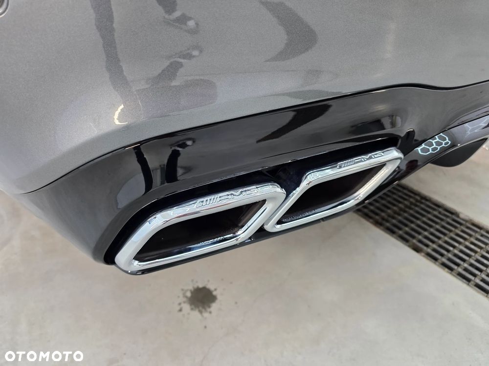 Mercedes-Benz Klasa E AMG 63 4-Matic+ - 17