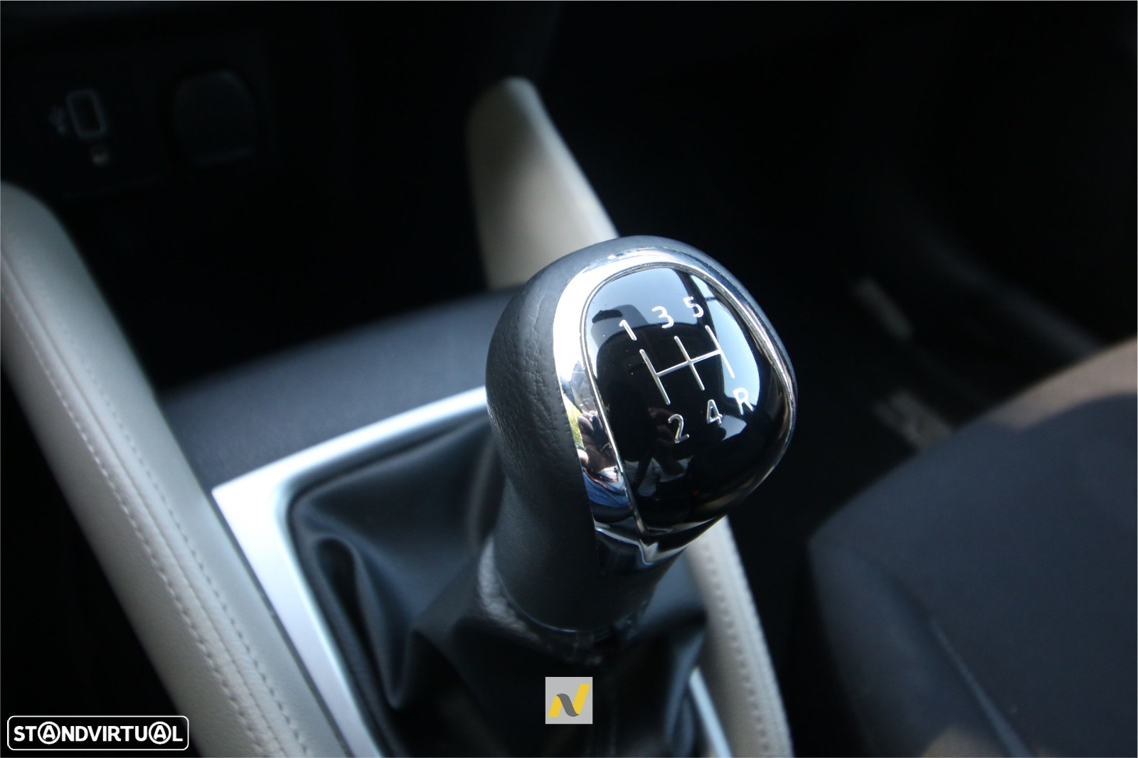 Nissan Micra 1.0 IG-T N-Connecta - 11