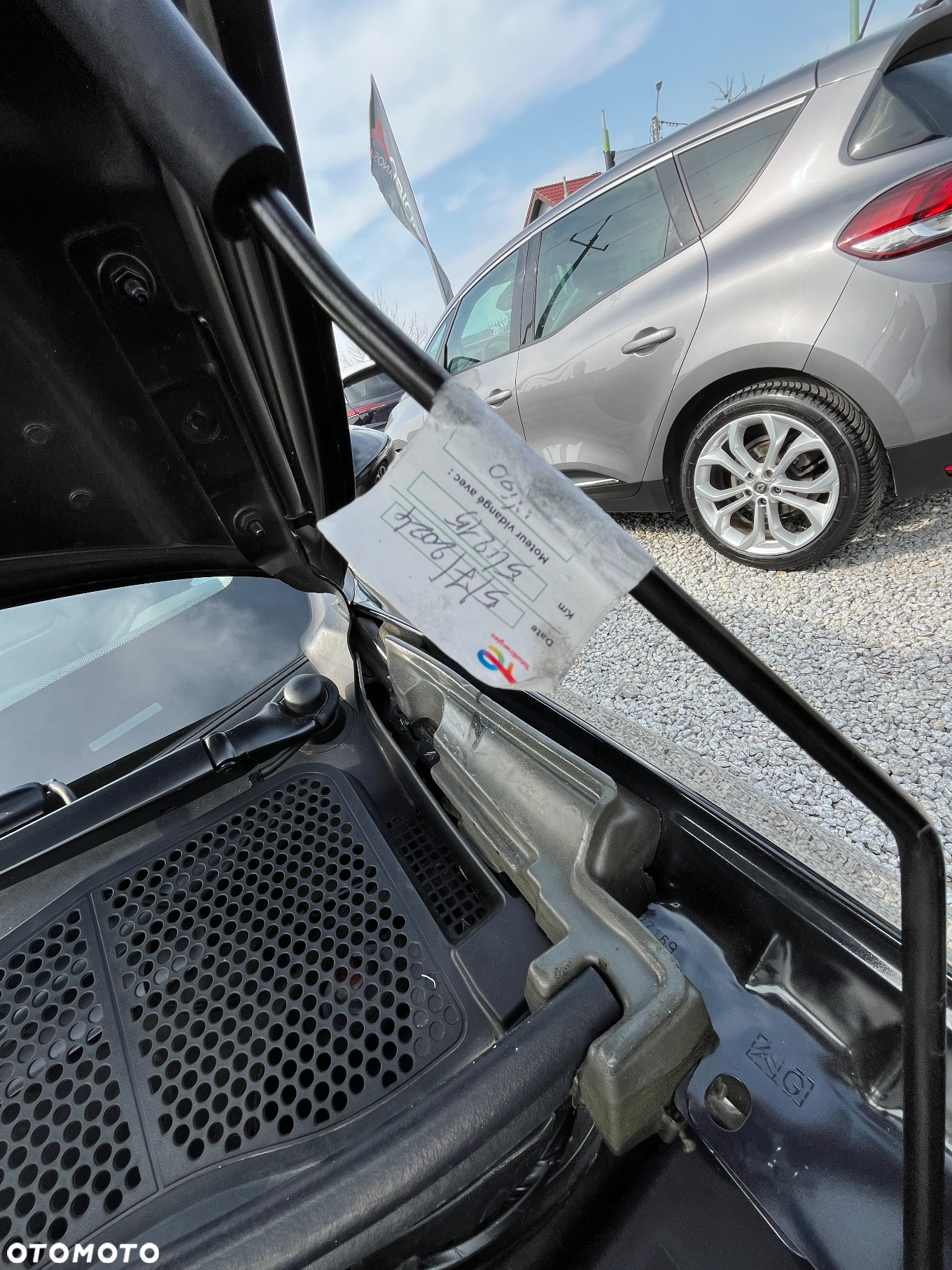 Citroën C4 Cactus Pure Tech 110 Stop&Start EAT6 Selection - 26