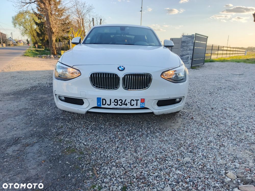 BMW Seria 1 116d Sport Line - 5
