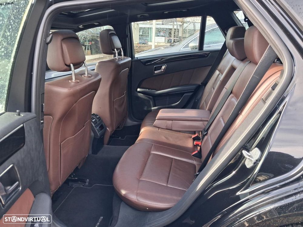 Mercedes-Benz E 250 BlueTEC 9G-TRONIC Edition - 12