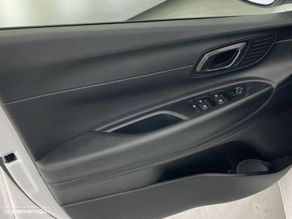 Hyundai i20 1.2 MPi Comfort - 17