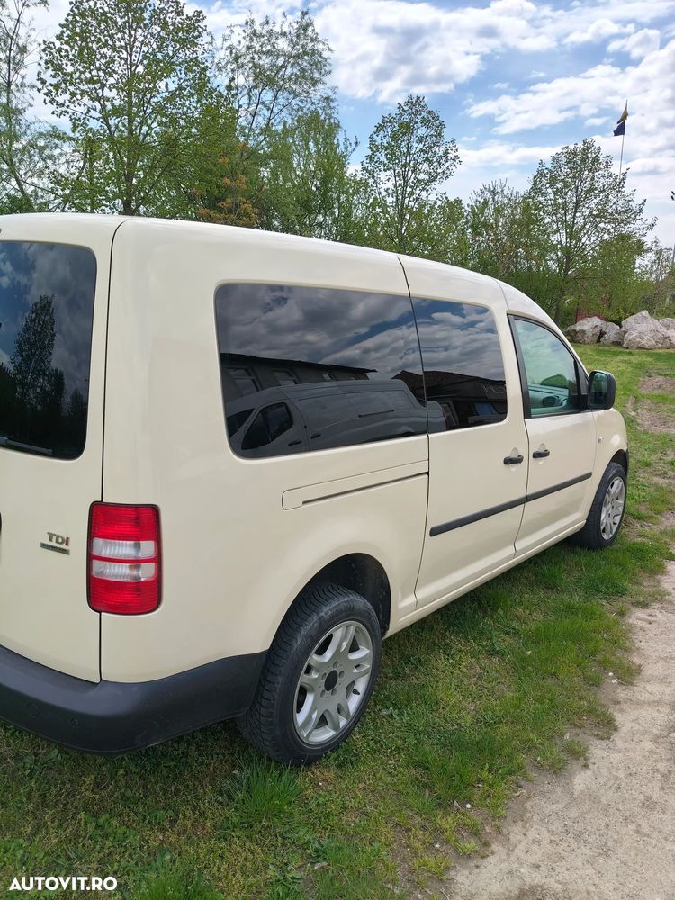 Volkswagen Caddy 1.6 TDI Comfortline - 12