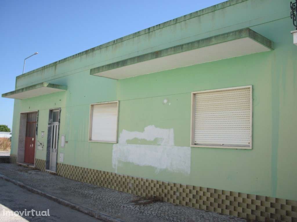 Moradia Térrea T3 com Garagem e Amplo Logradouro - Centro do Samouco - Grande imagem: 3/30