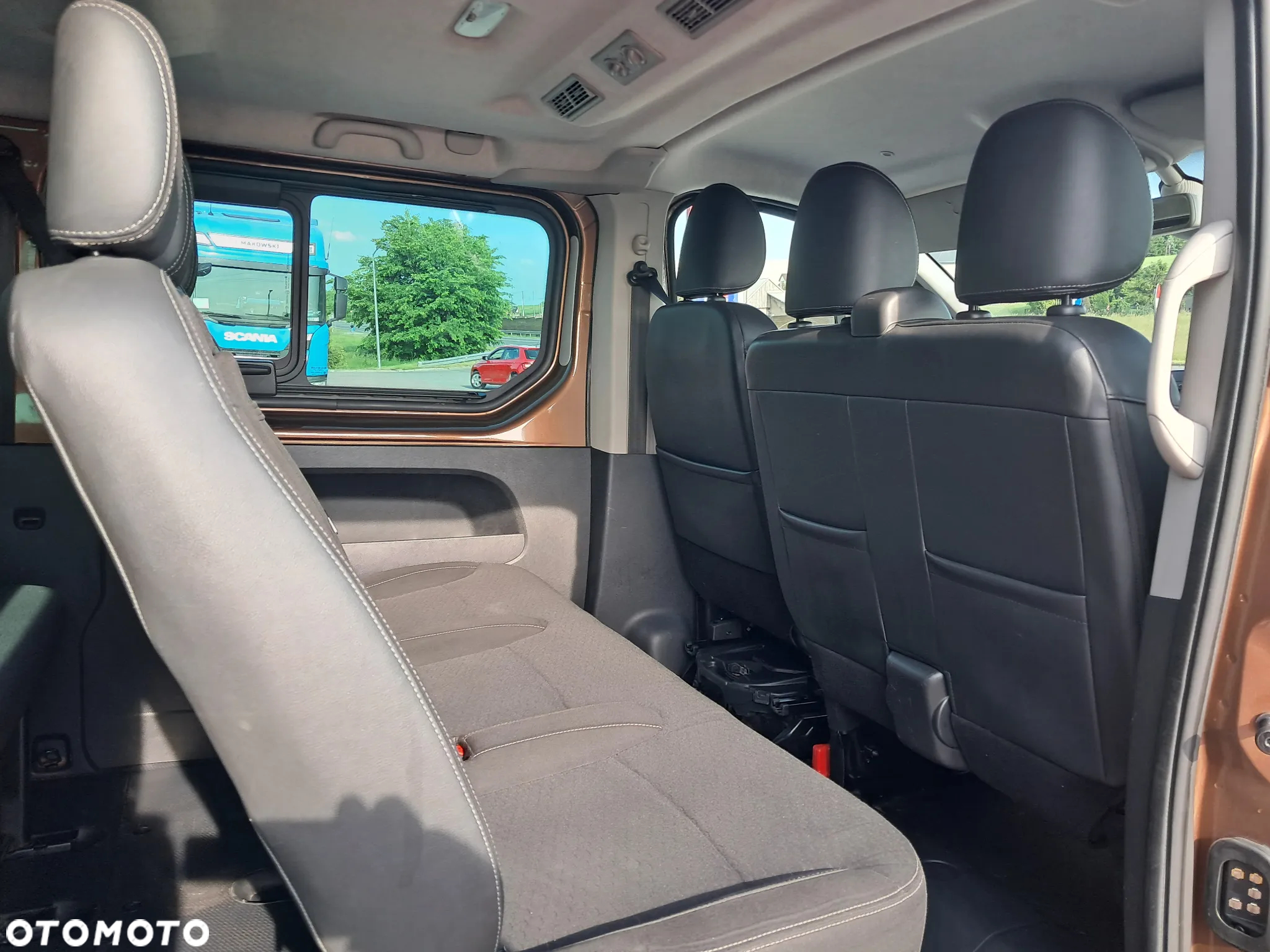 Opel Vivaro - 5