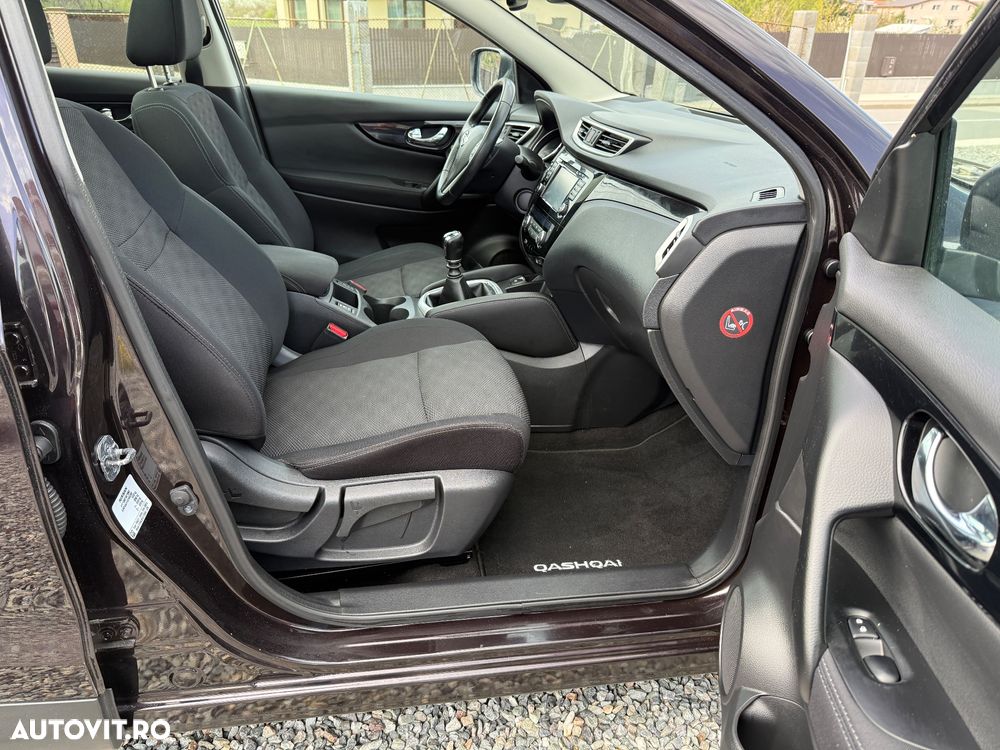 Nissan Qashqai 1.5 DCI Start/Stop Tekna - 17