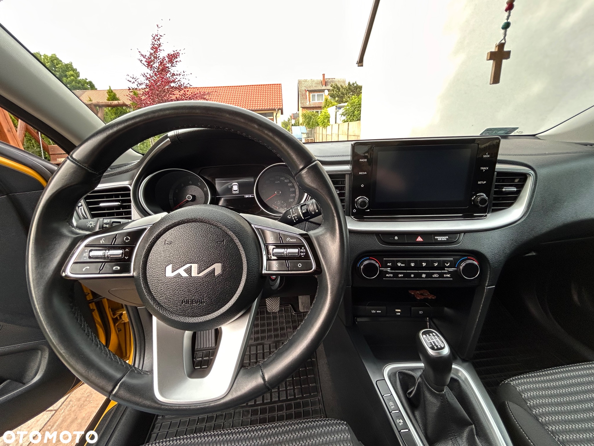 Kia XCeed 1.5 T-GDI M - 24