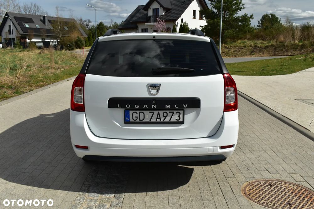 Dacia Logan 1.2 16V Laureate - 6
