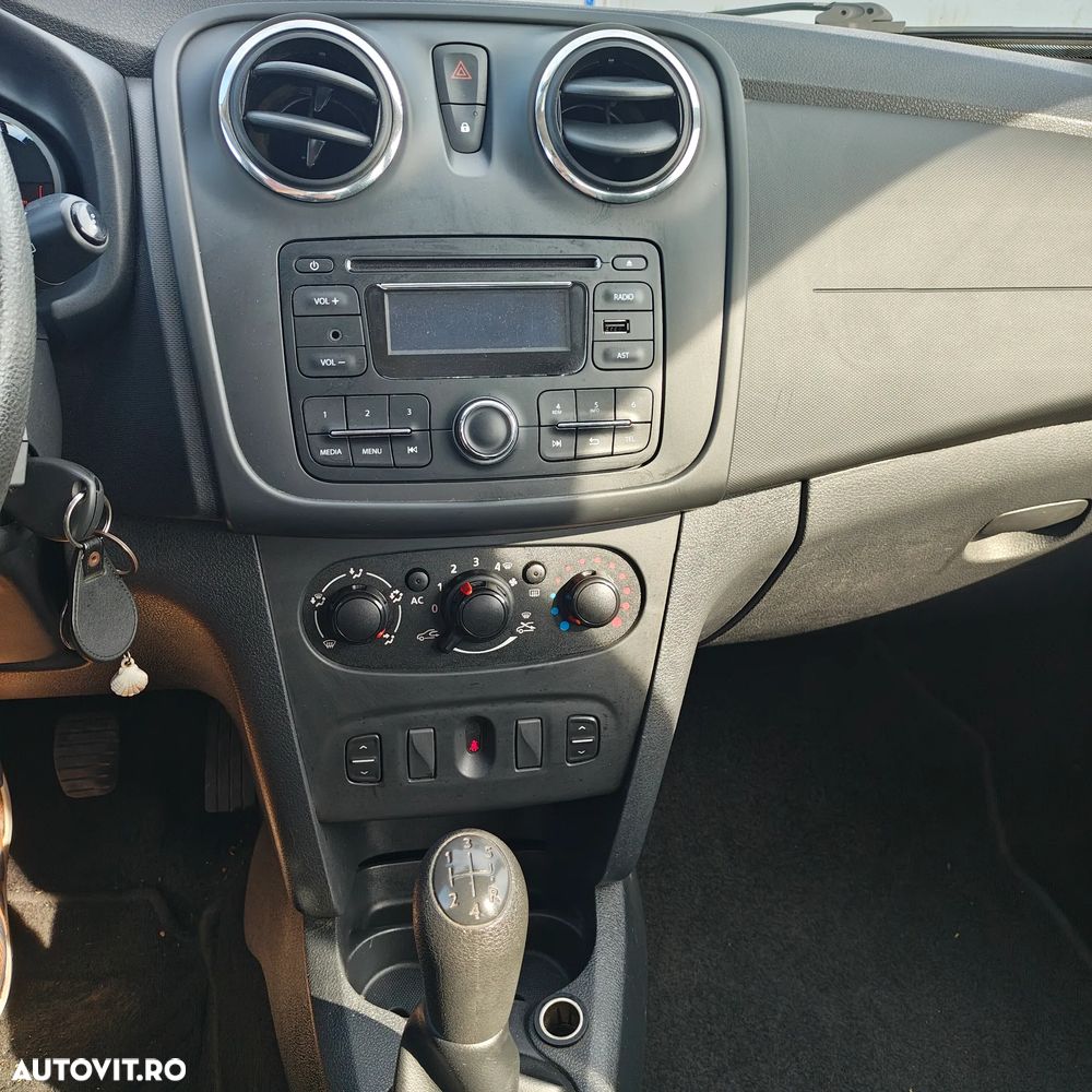Dacia Sandero 1.2 75CP Ambiance - 11
