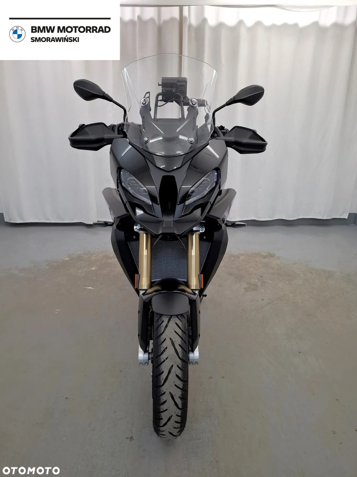 BMW S