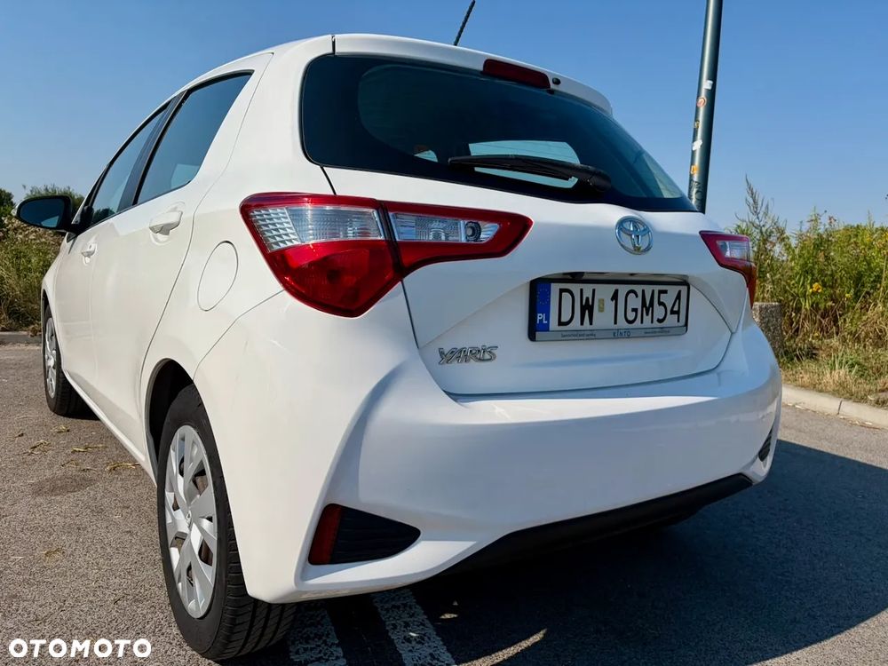 Toyota Yaris 1.5 Premium - 7