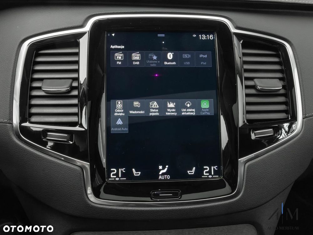 Volvo XC 90 B5 D AWD Ultimate Bright - 29