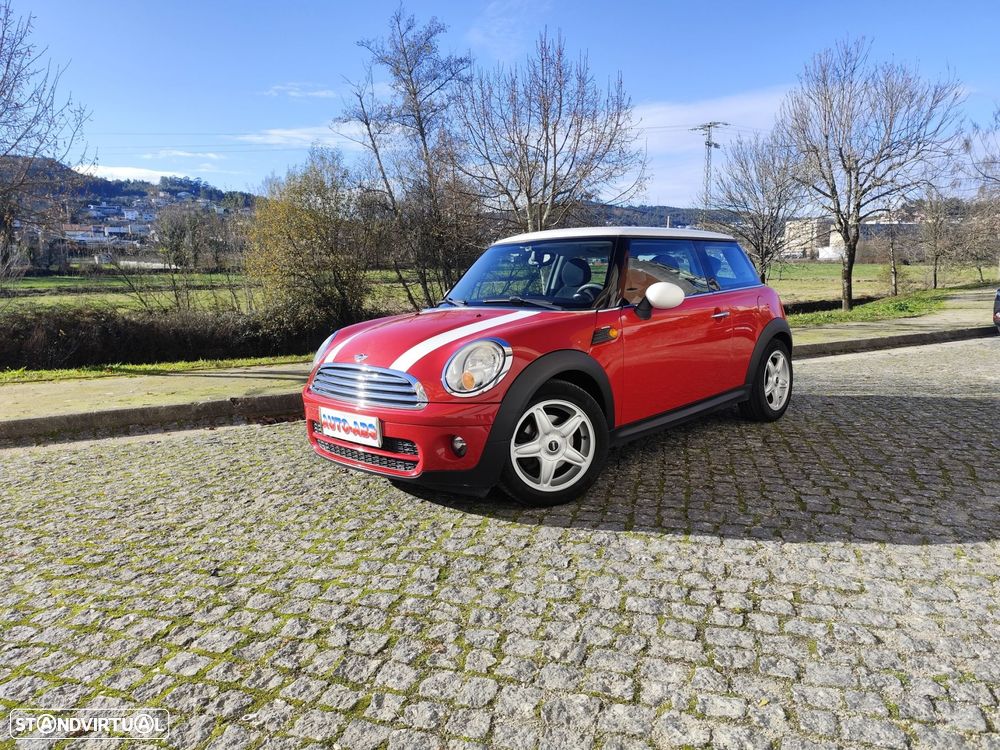 MINI 3 Portas Cooper D - 1
