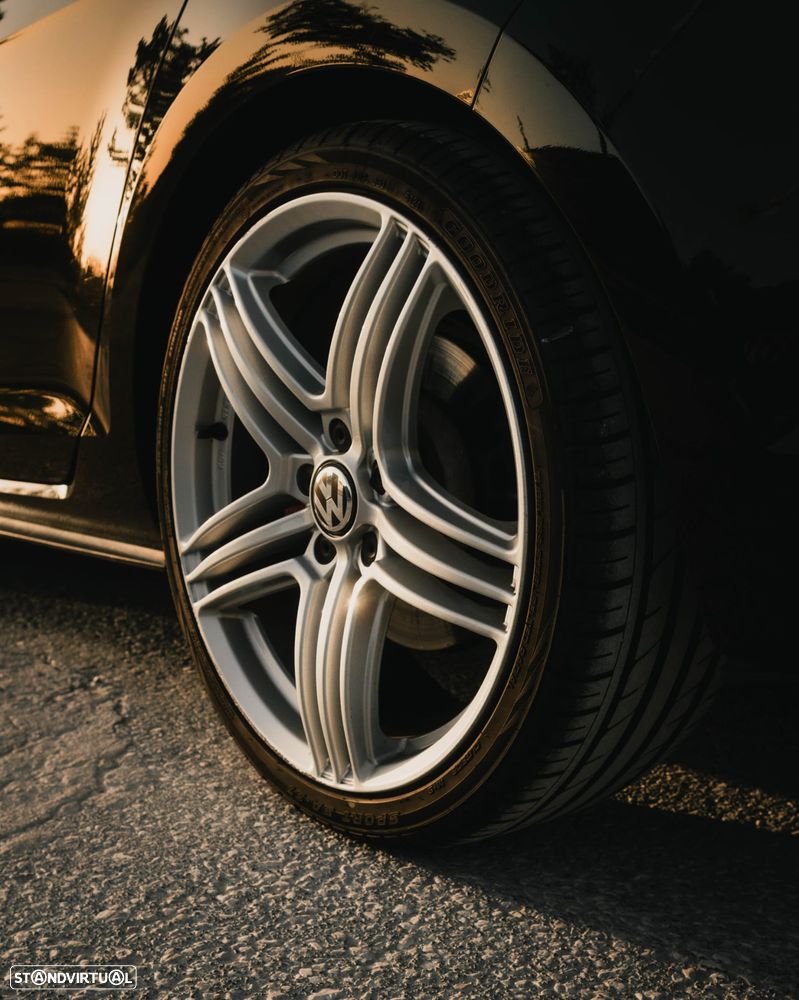 VW Golf GTI BlueMotion - 4