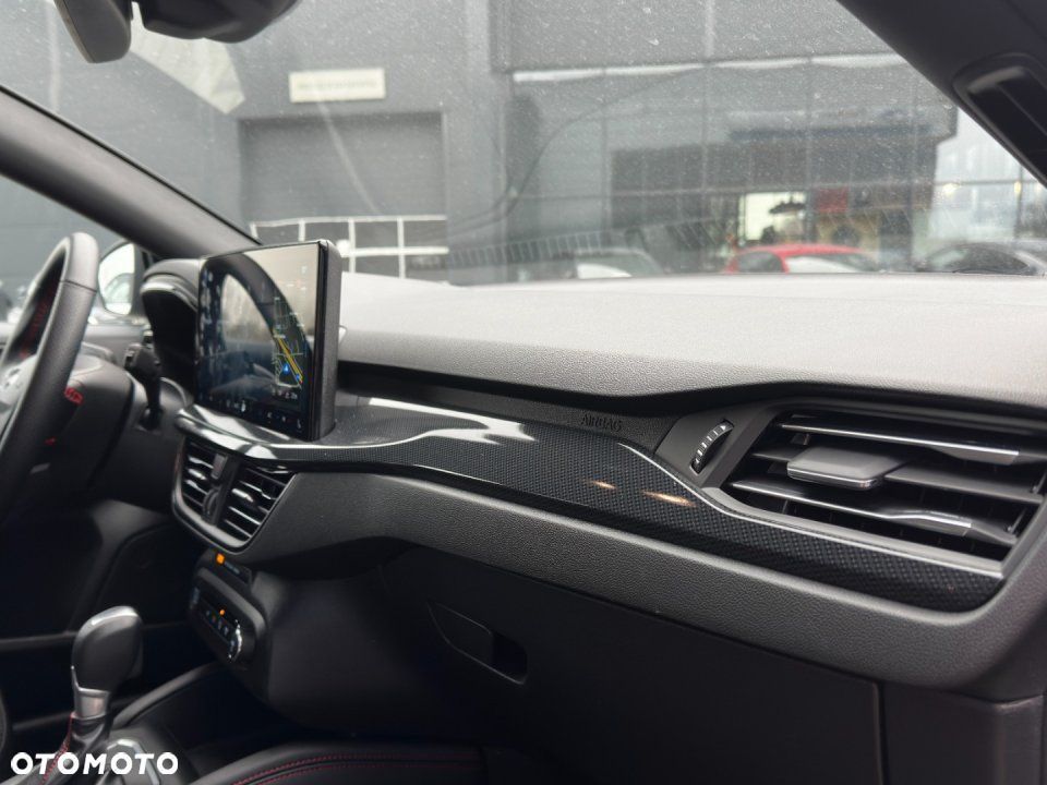 Ford Focus - 17