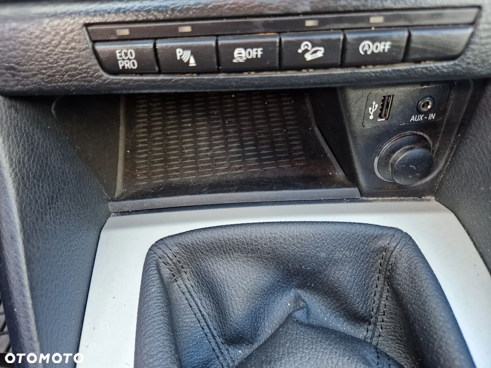 BMW X1 xDrive18d - 22