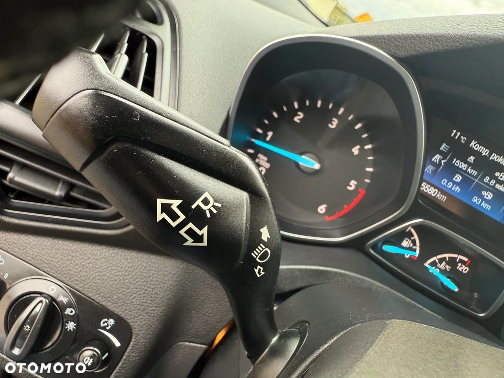 Ford Kuga 2.0 TDCi 4x4 Titanium - 39