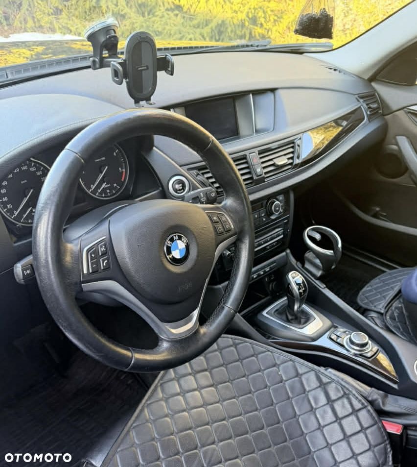 BMW X1 - 13