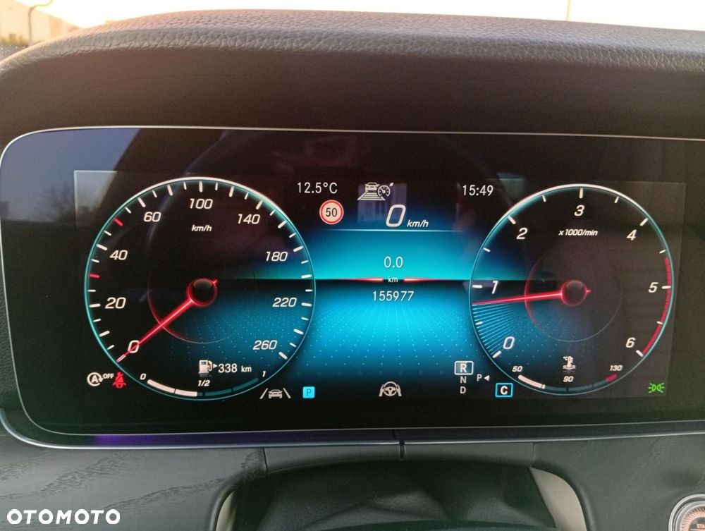 Mercedes-Benz Klasa E - 16